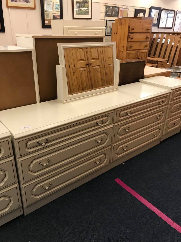 Double width chest of drawers - lots of storage. complete with removable mirror